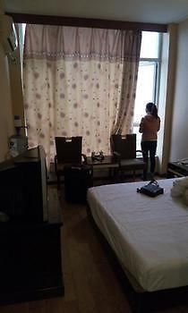 Chengdu Thanks Giving Hotel Shangqiu Buitenkant foto